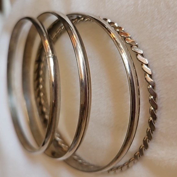 Stack of Four Silver Plated Bangle Braceletsa - Picture 3 of 5